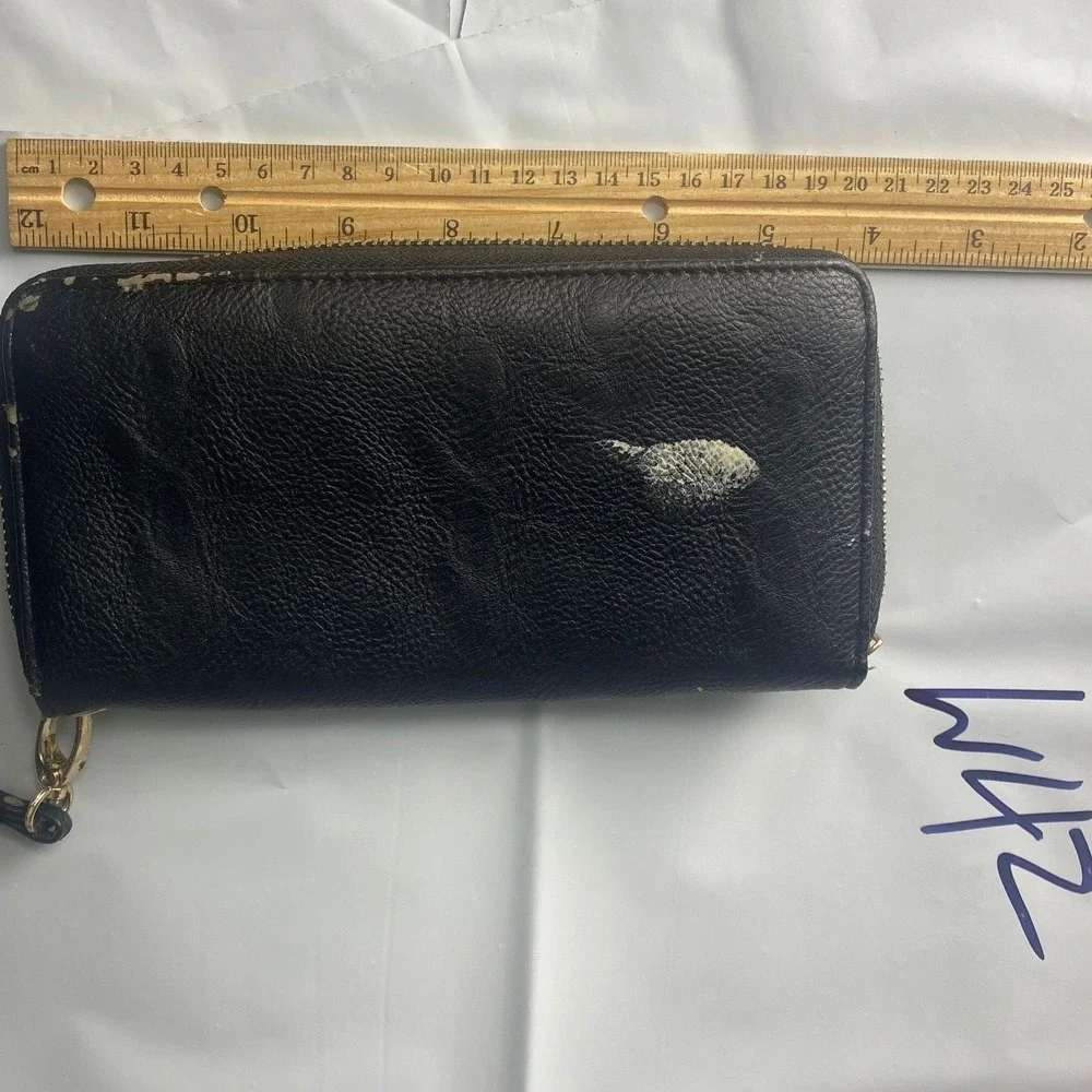 Black Leather‎ Zip Around Wristlet Wallet Organizer